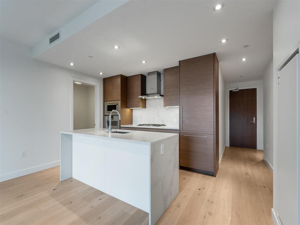 Listing Image for R3070859