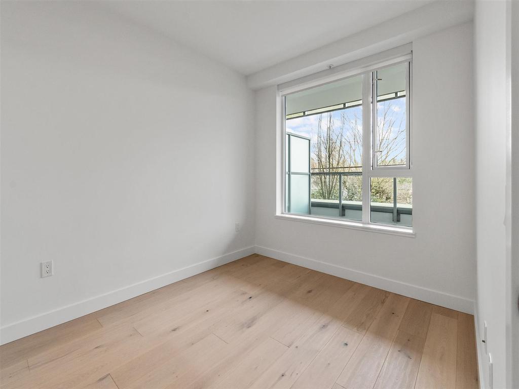 Listing Image for R3070859