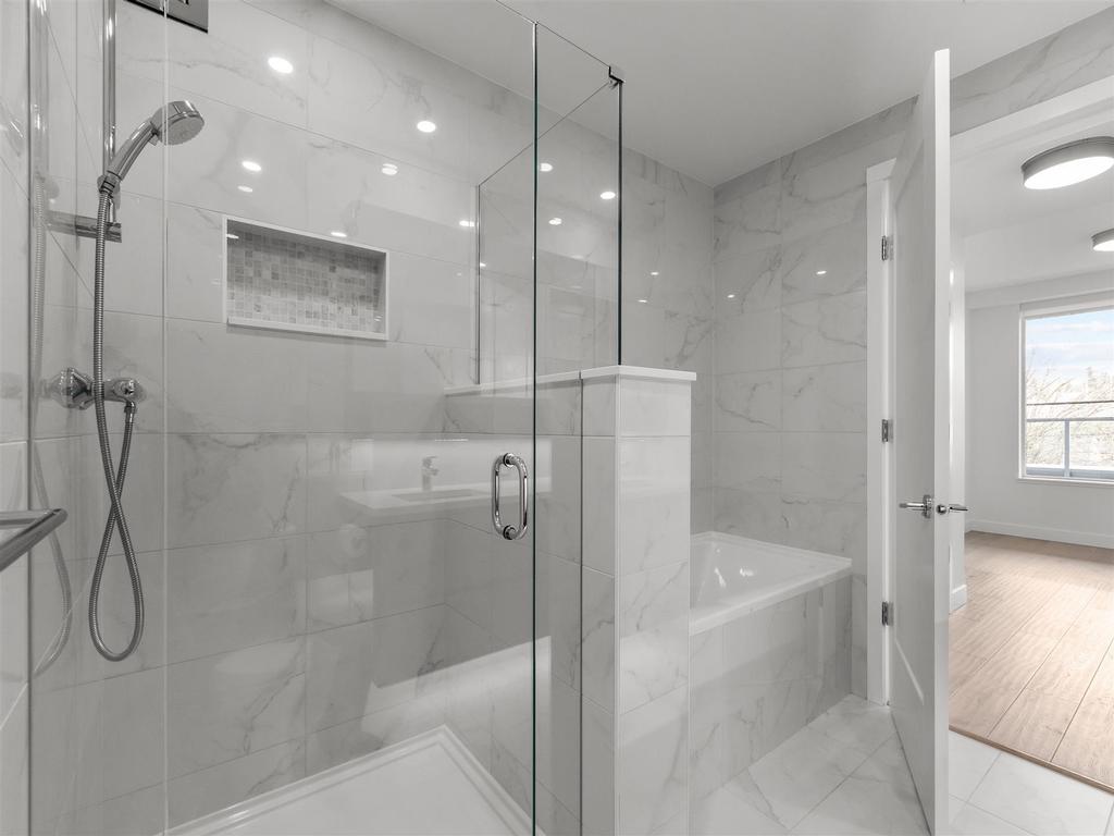 Listing Image for R3070859