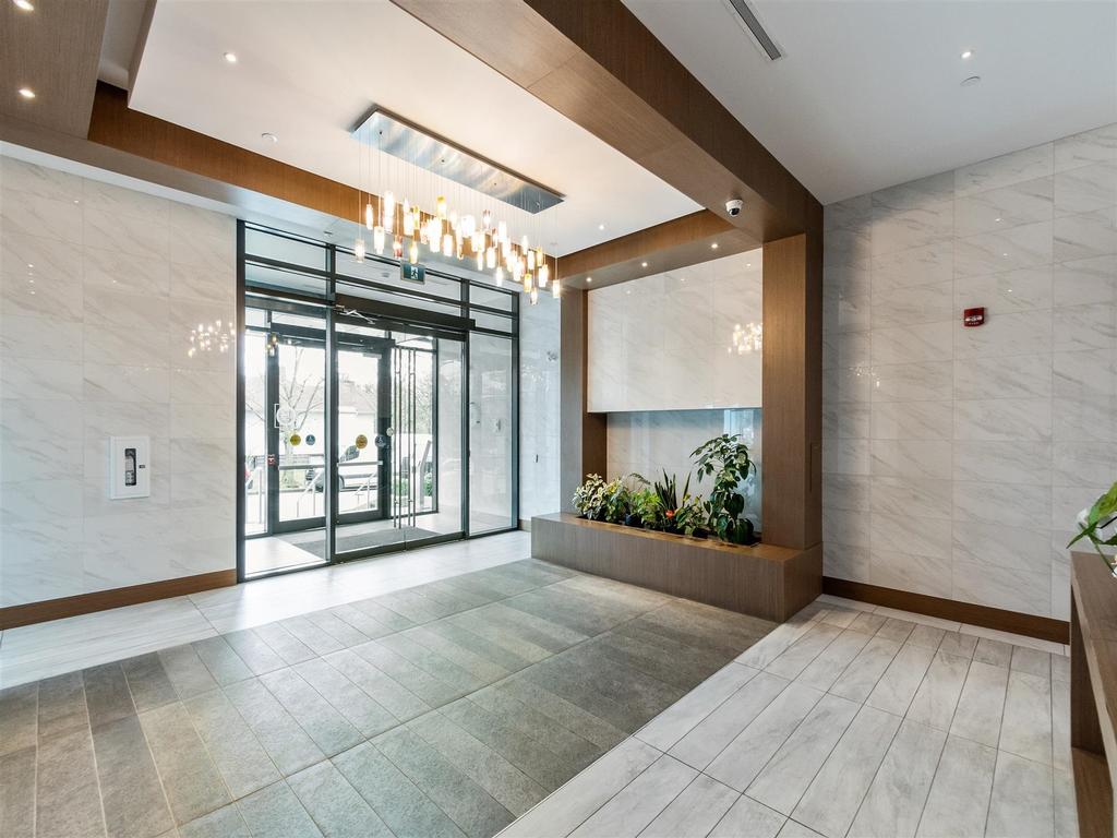 Listing Image for R3070859