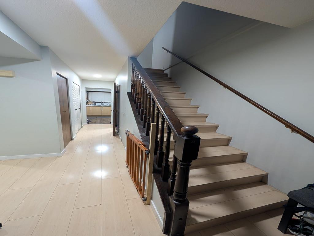 Listing Image for R3070866