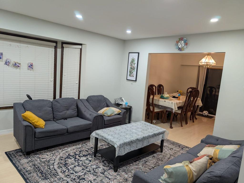 Listing Image for R3070866