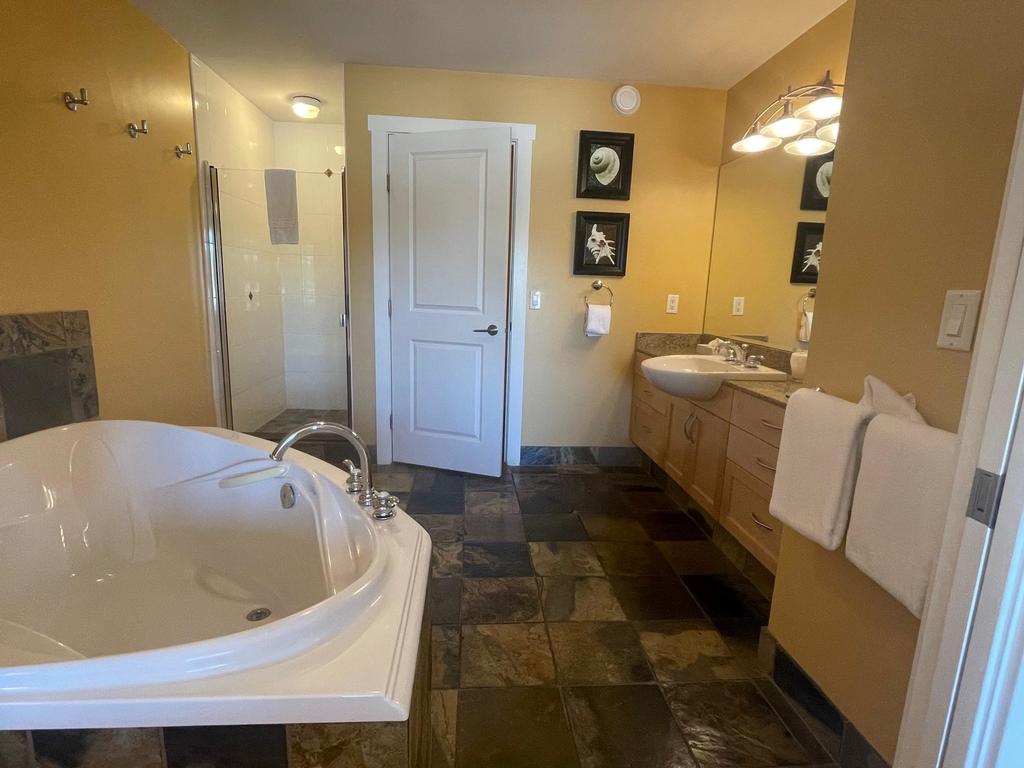 Listing Image for R3070869