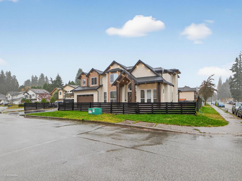 Listing Image for R3070884