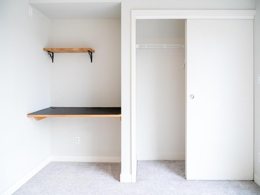 Listing Image for R3070897