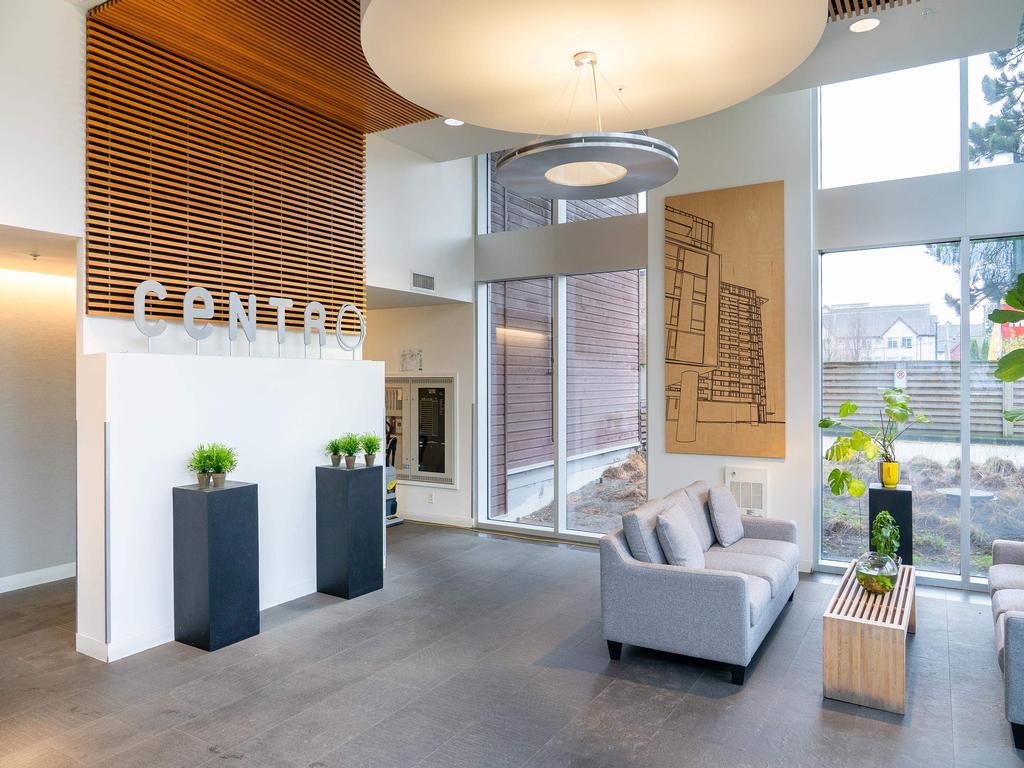 Listing Image for R3070897