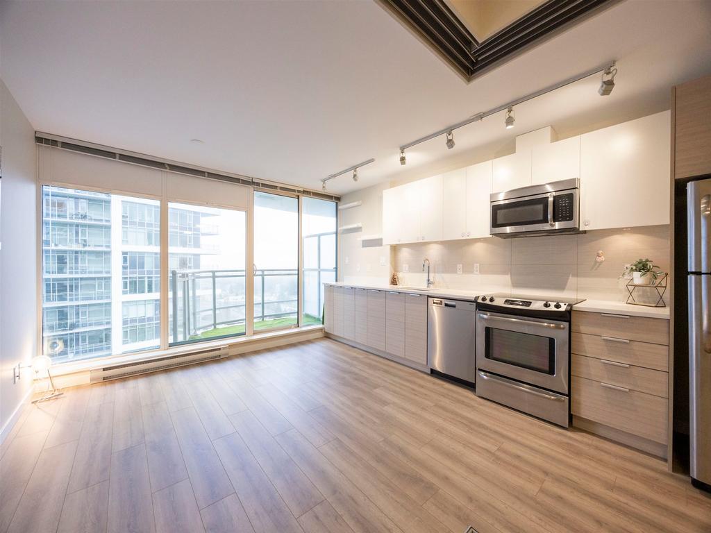 Listing Image for R3070914