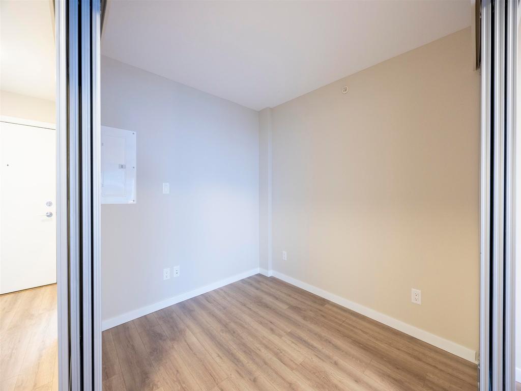 Listing Image for R3070914