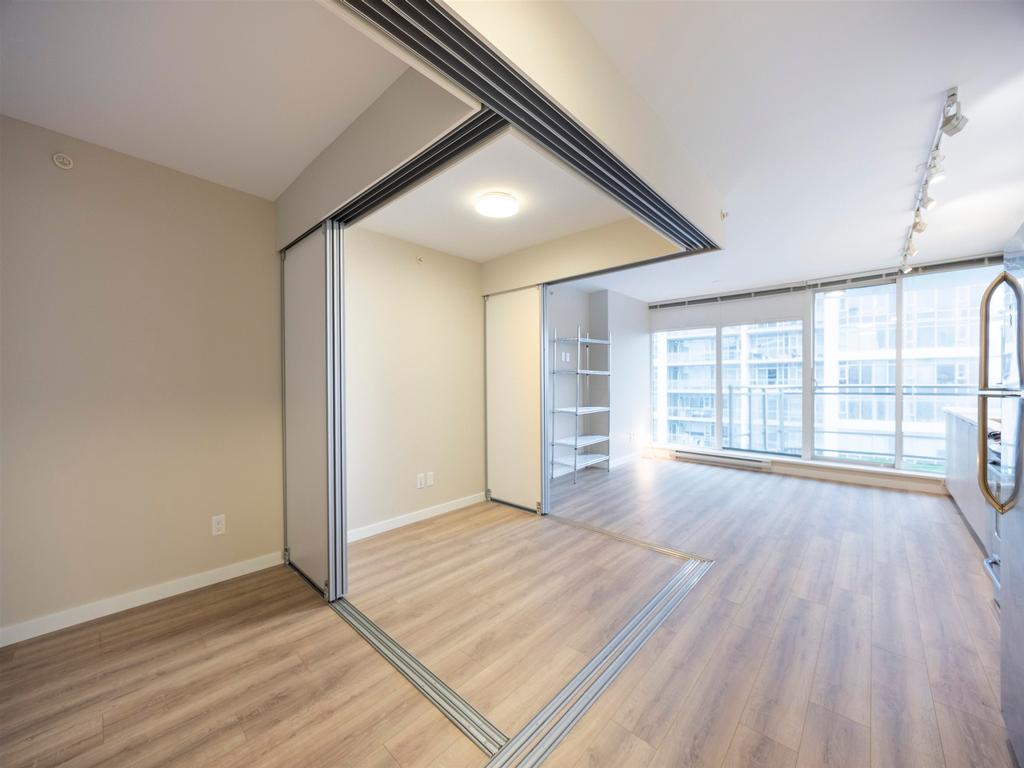 Listing Image for R3070914