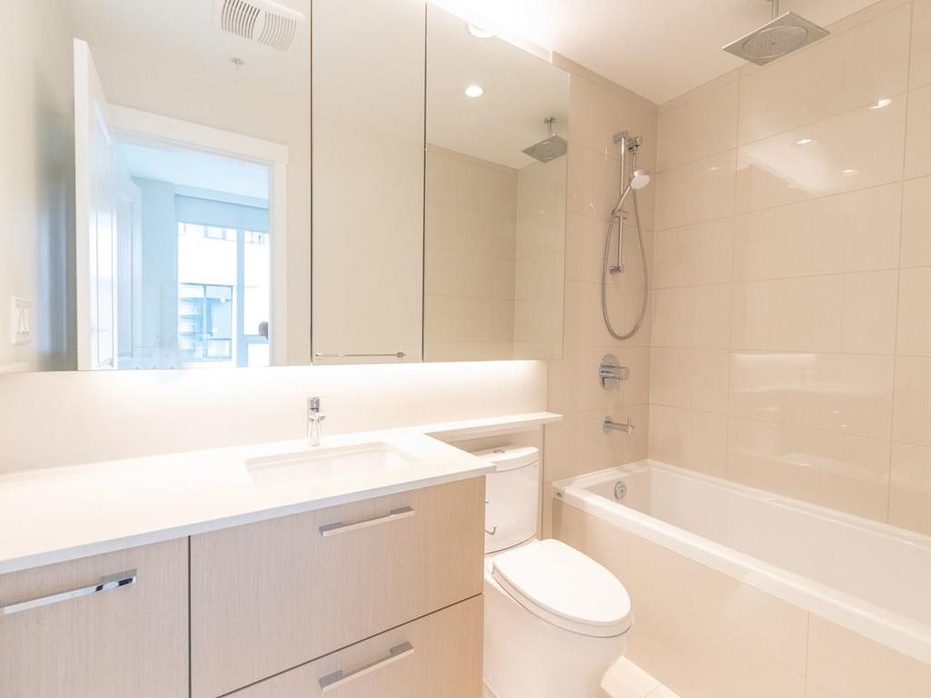 Listing Image for R3070935