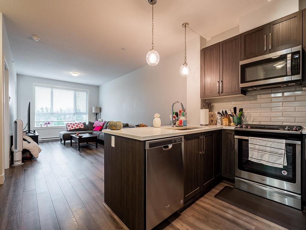 Listing Image for R3070955