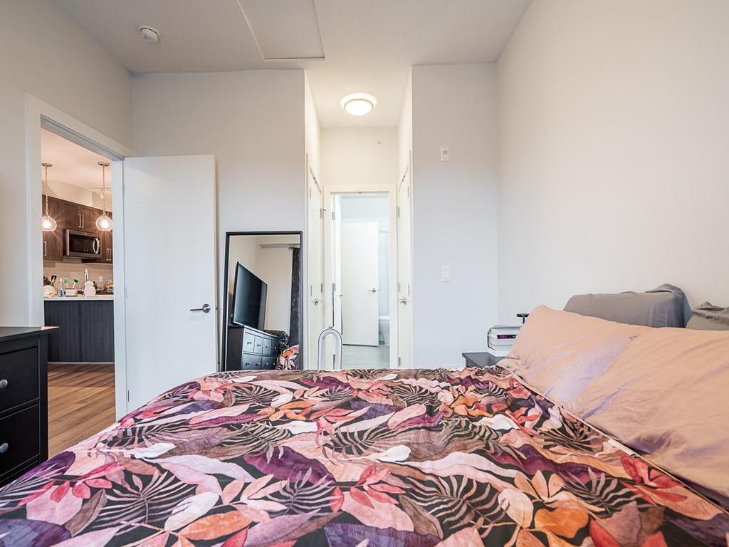 Listing Image for R3070955