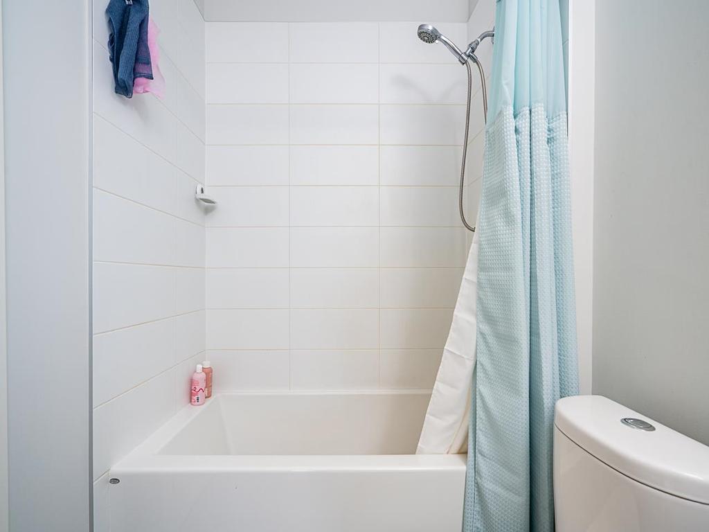 Listing Image for R3070955