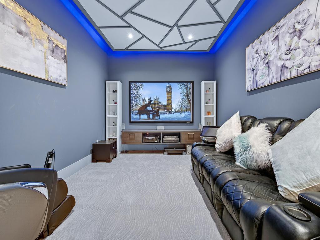 Listing Image for R3070987