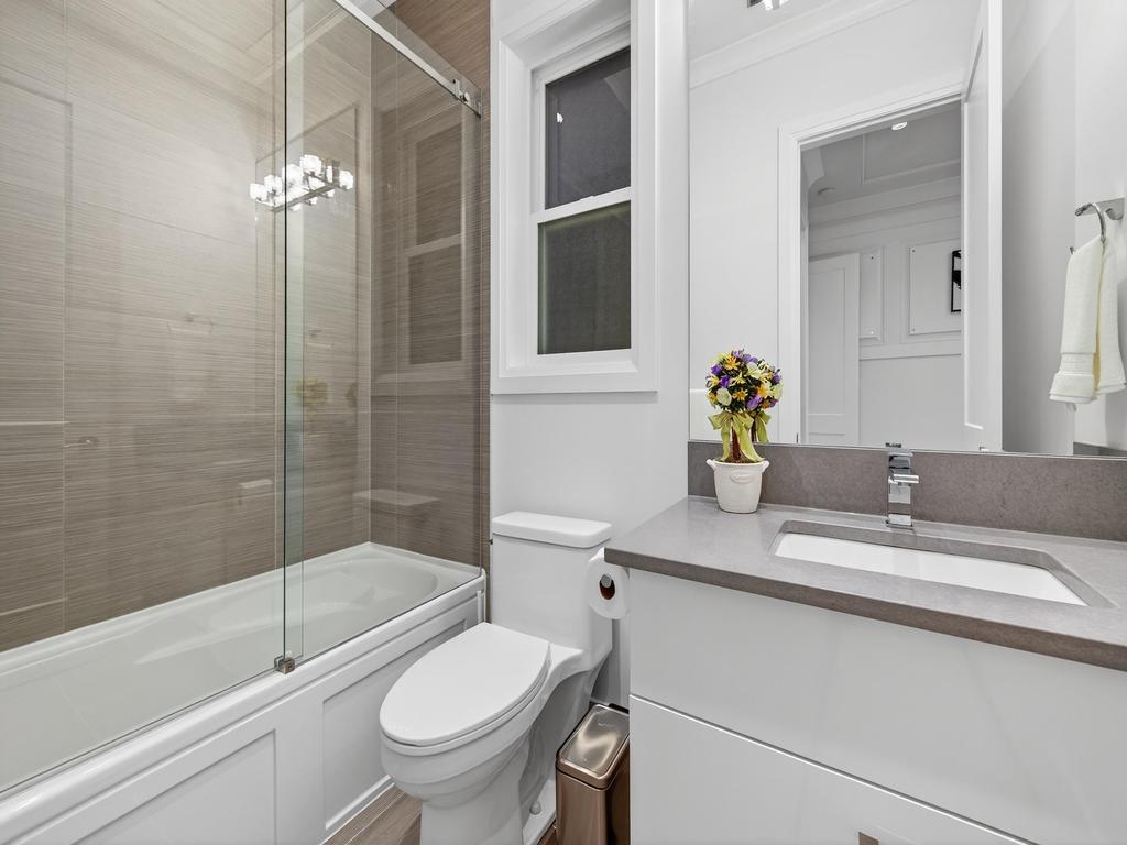 Listing Image for R3070987