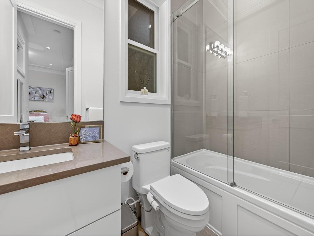 Listing Image for R3070987