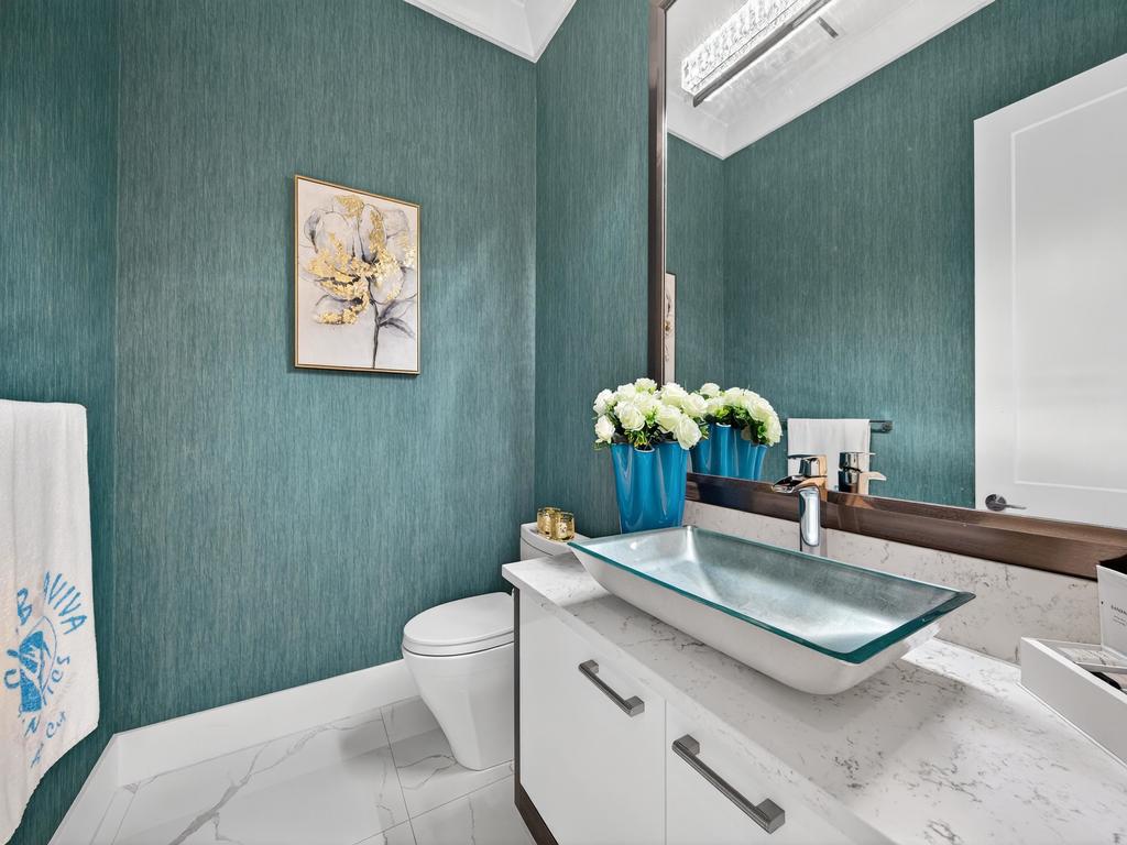 Listing Image for R3070987