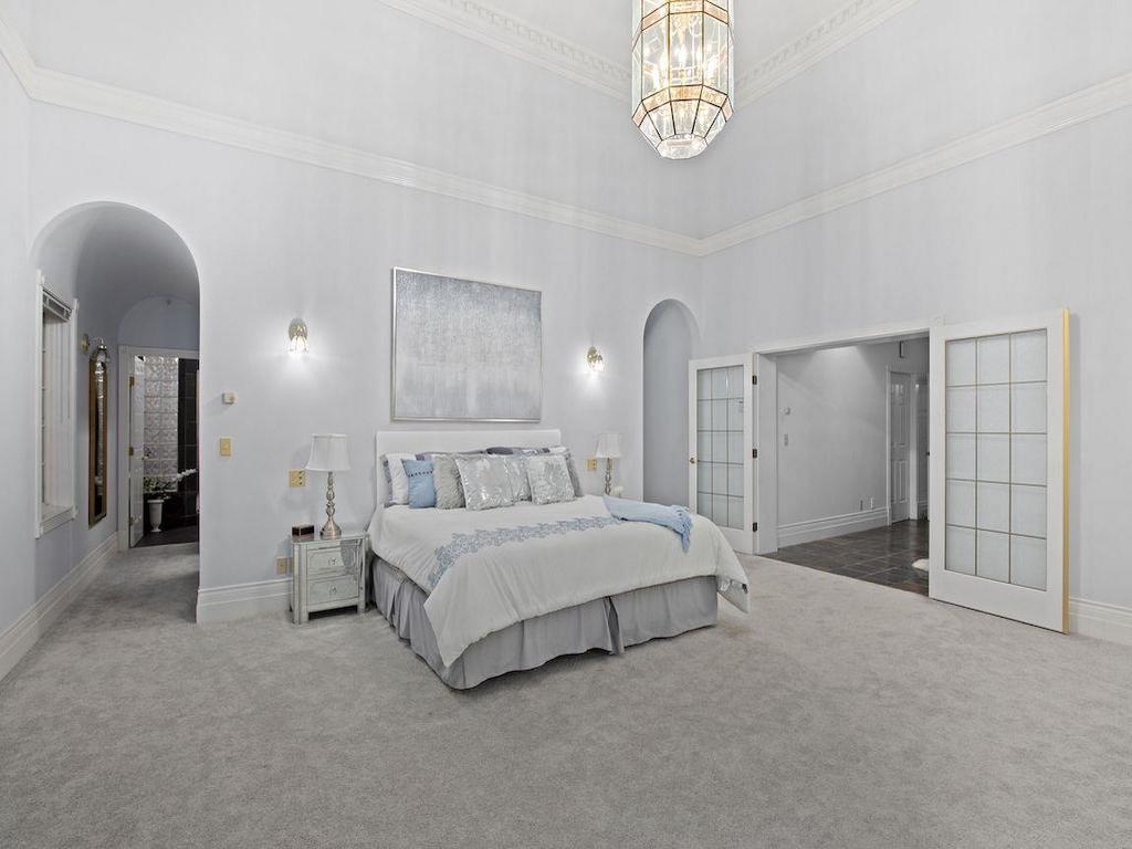 Listing Image for R3071094