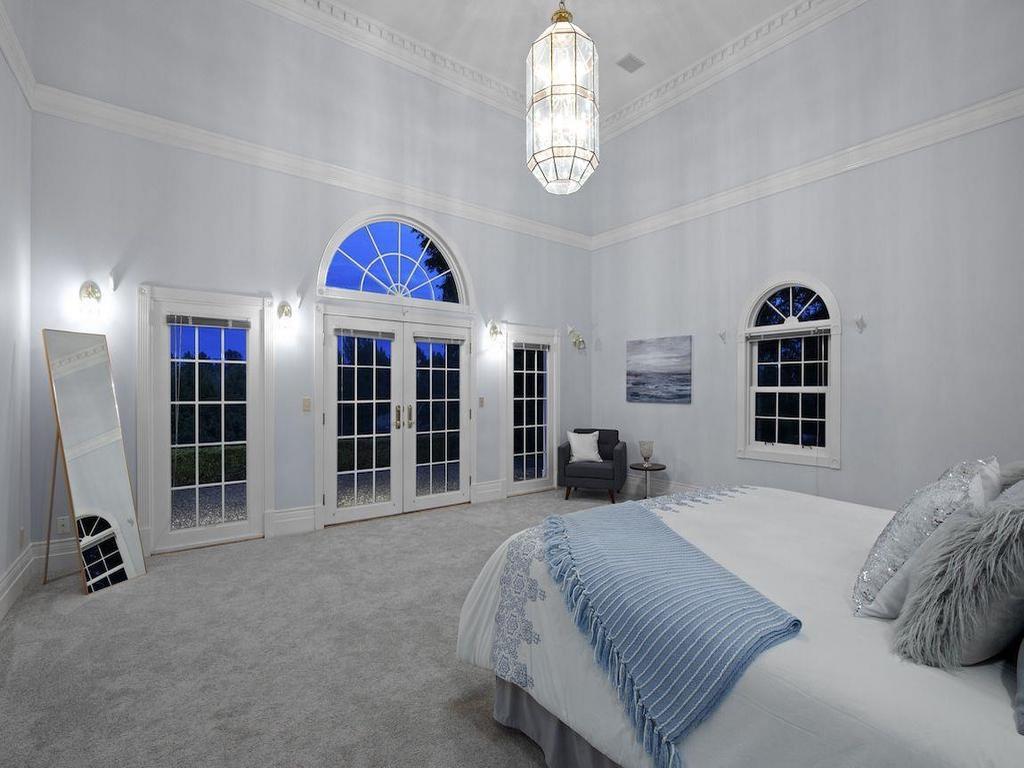 Listing Image for R3071094