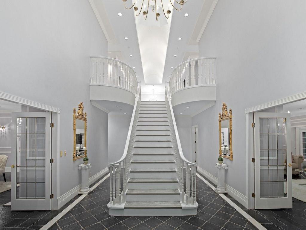 Listing Image for R3071094