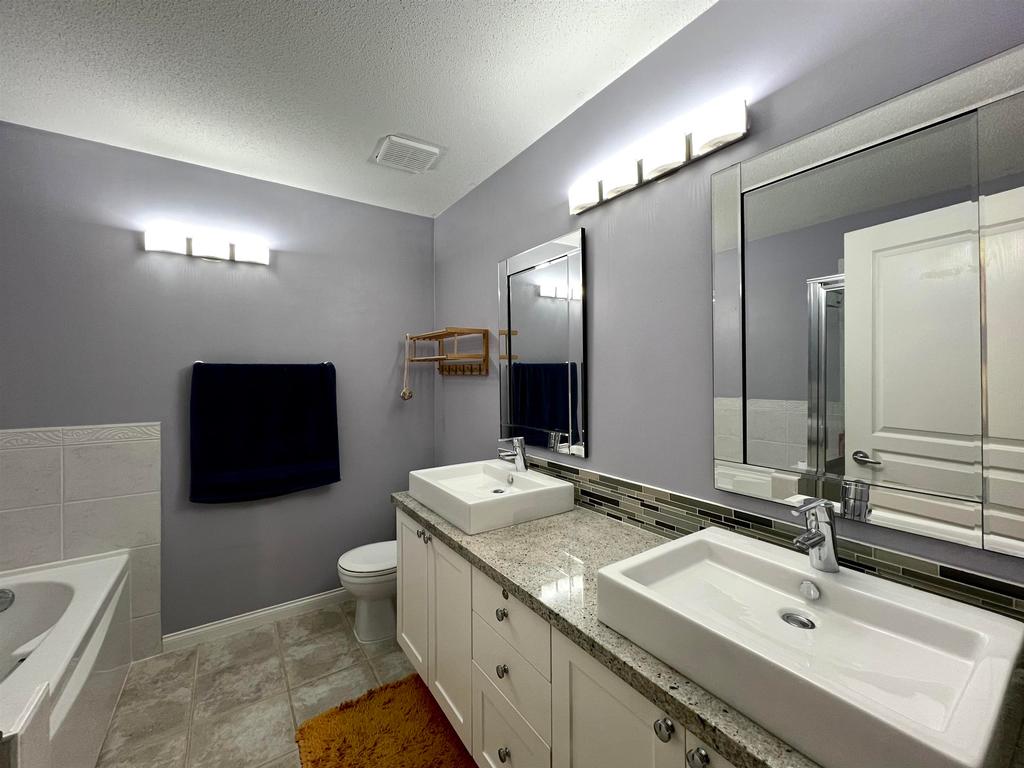 Listing Image for R3071121