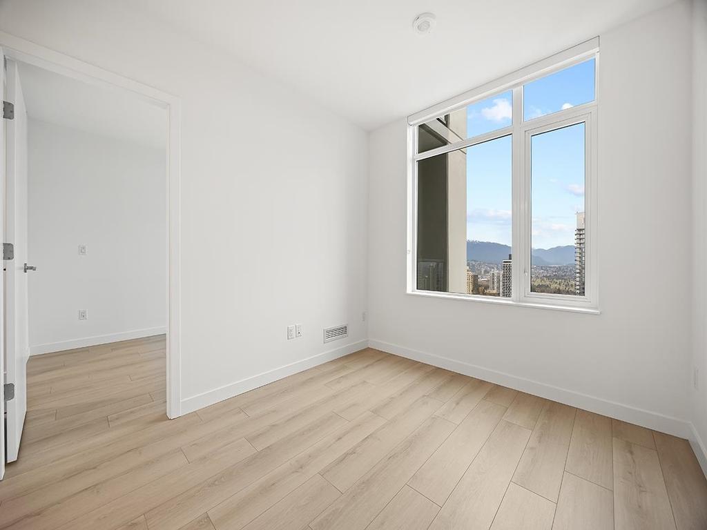 Listing Image for R3071167