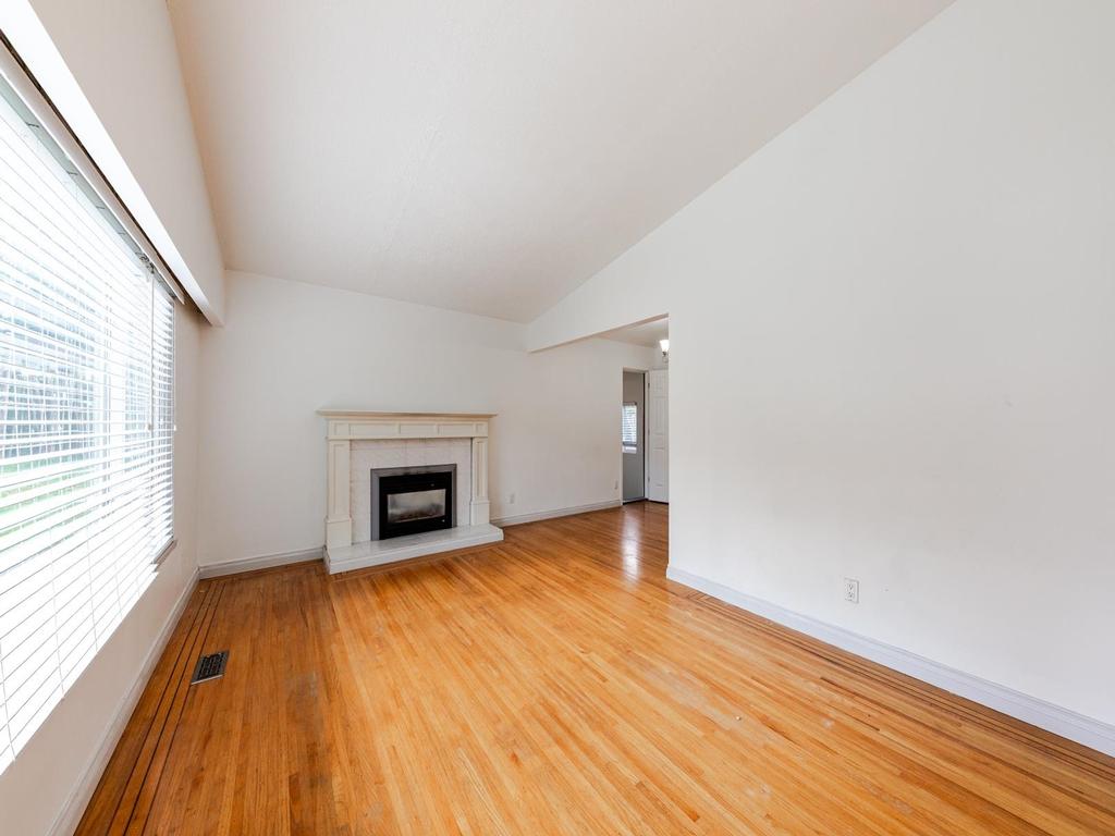 Listing Image for R3071350