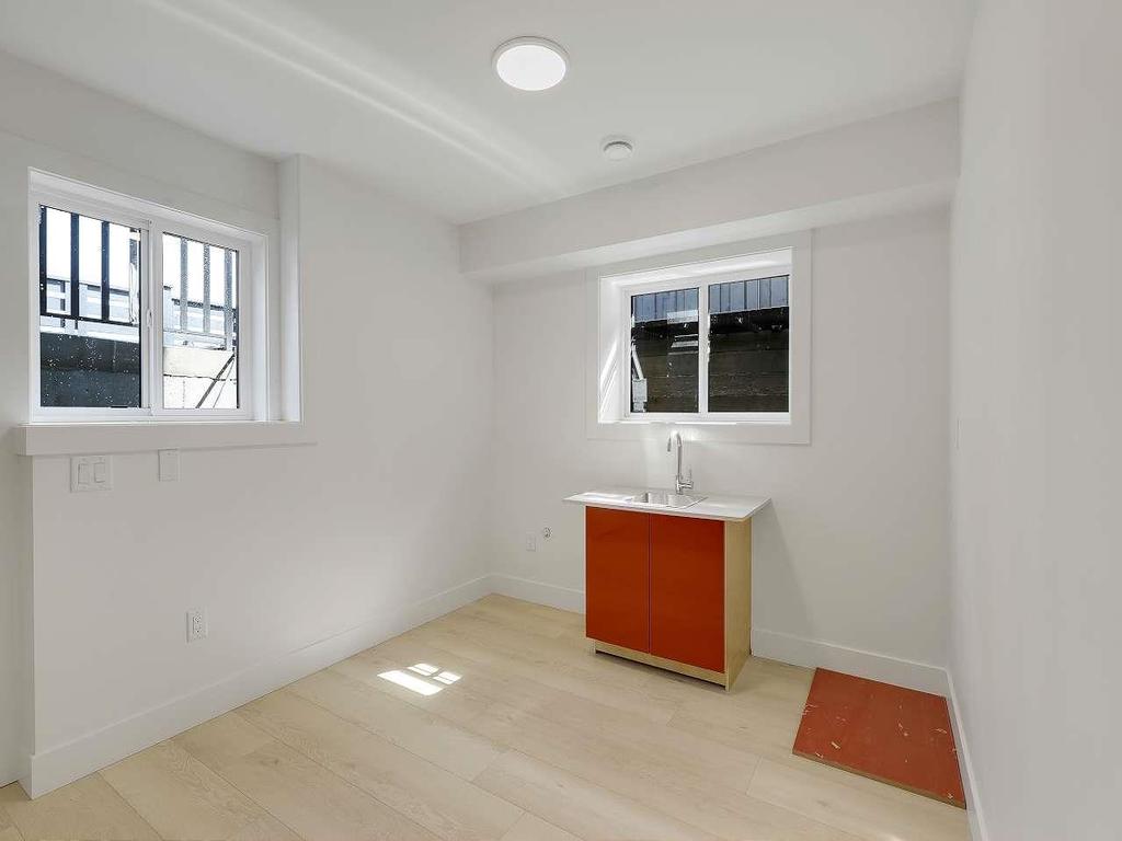 Listing Image for R3071941