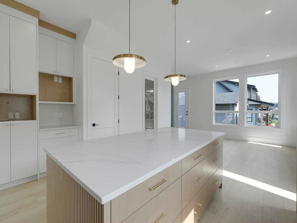 Listing Image for R3071941