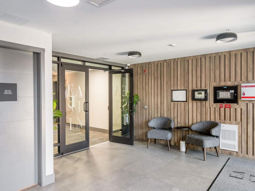 Listing Image for R3071972