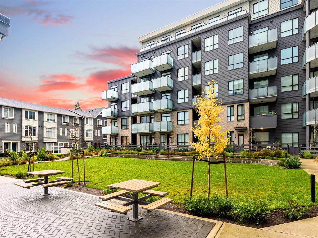 Listing Image for R3072012