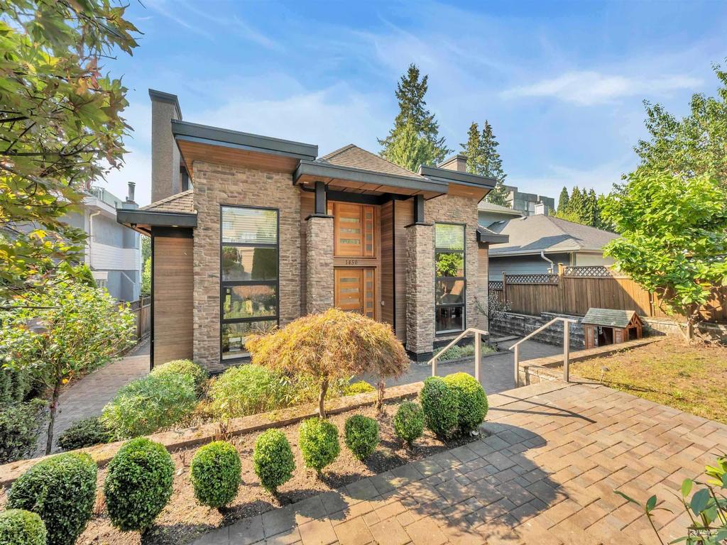 Listing Image for R3072027