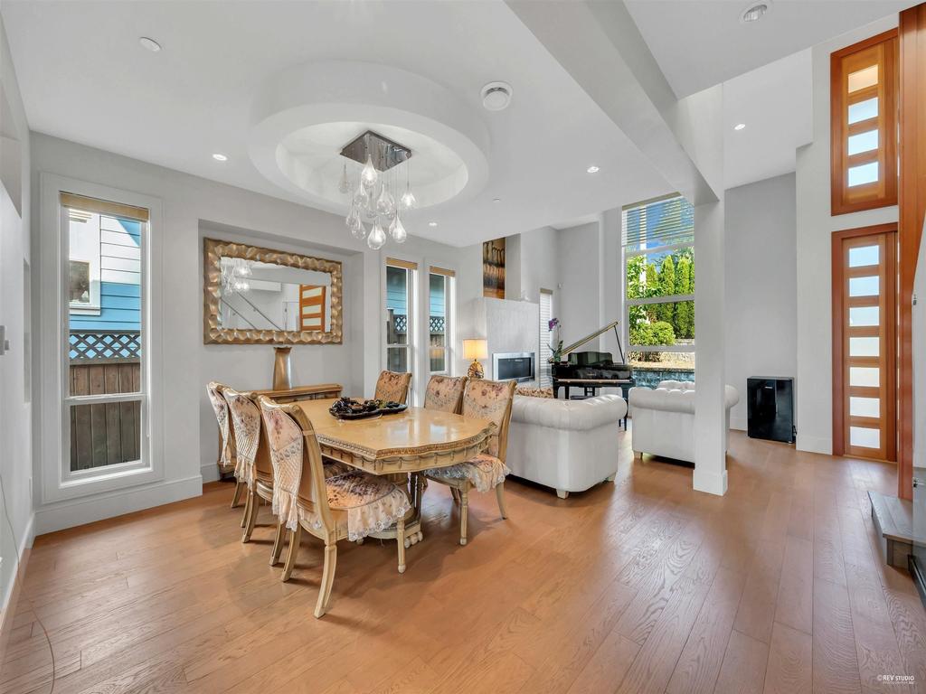 Listing Image for R3072027