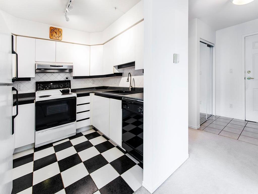 Listing Image for R3072034