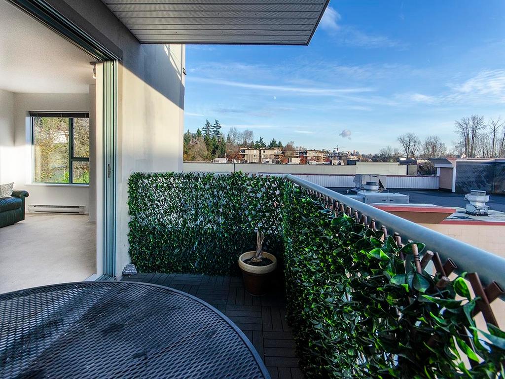 Listing Image for R3072034