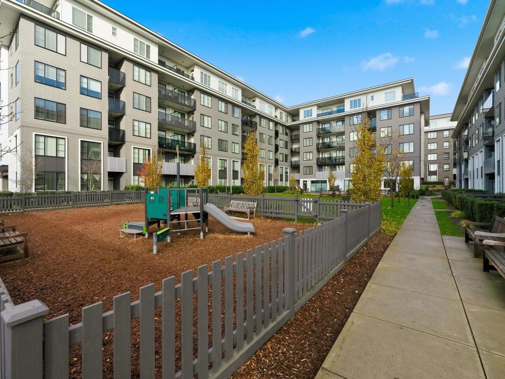 Listing Image for R3072077