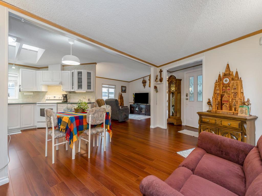 Listing Image for R3072095
