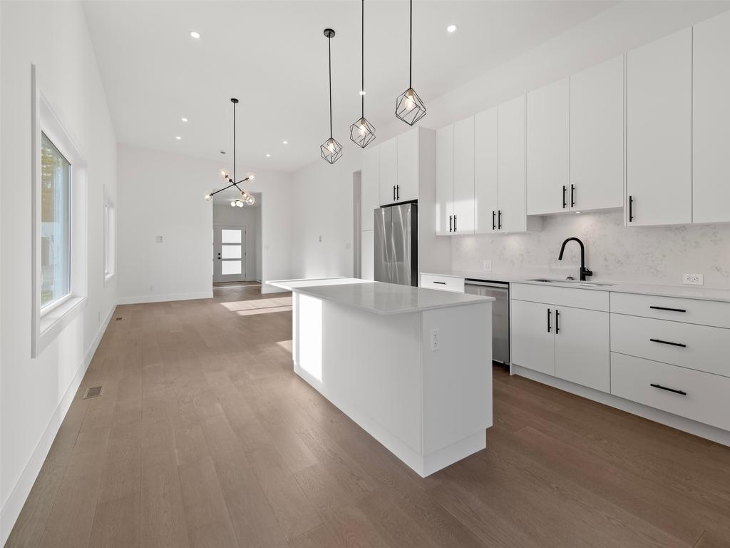 Listing Image for R3072101