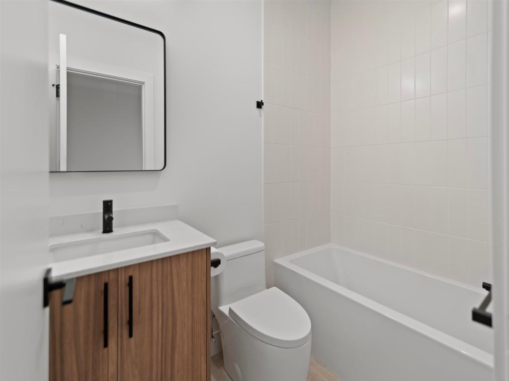 Listing Image for R3072101