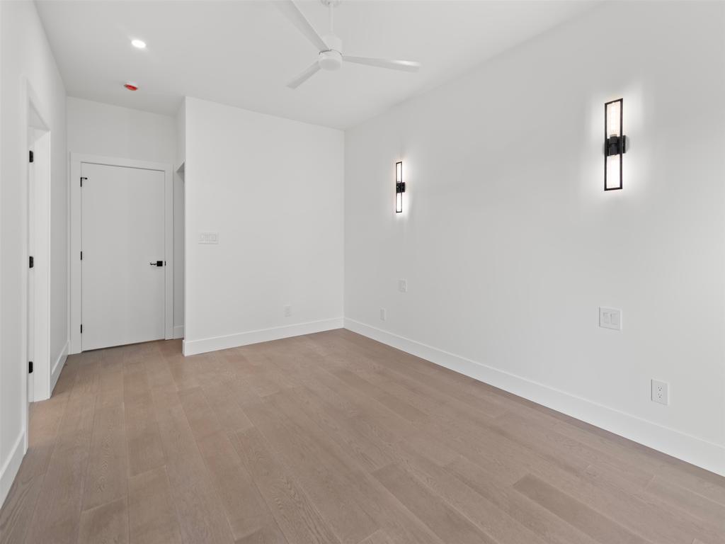 Listing Image for R3072101