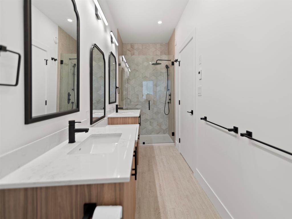 Listing Image for R3072101