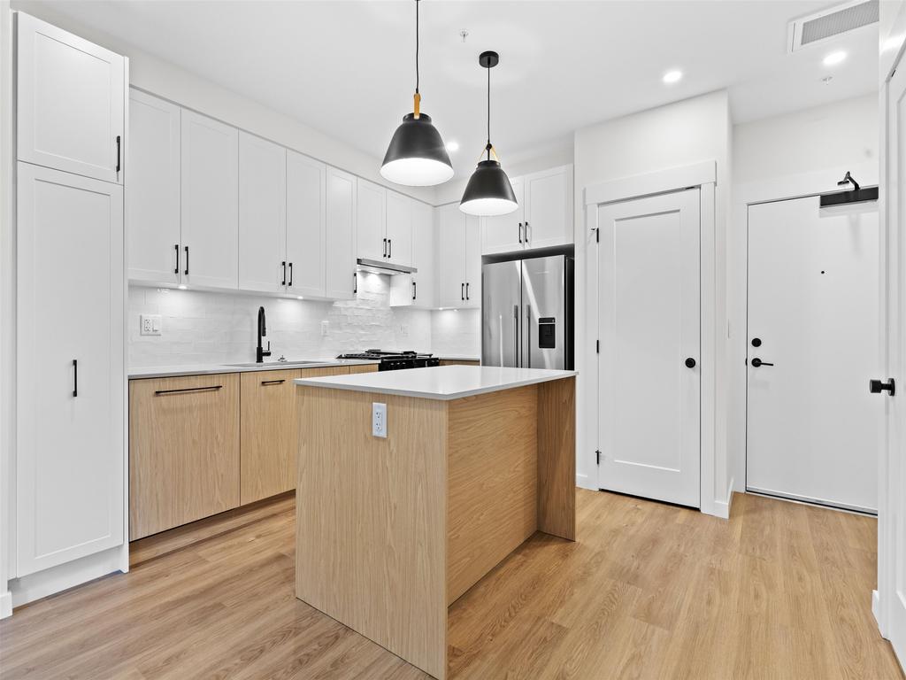 Listing Image for R3072107