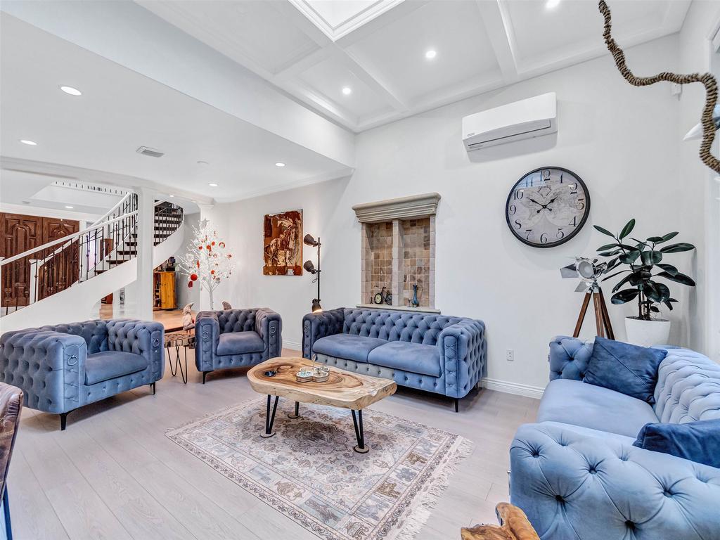 Listing Image for R3072171