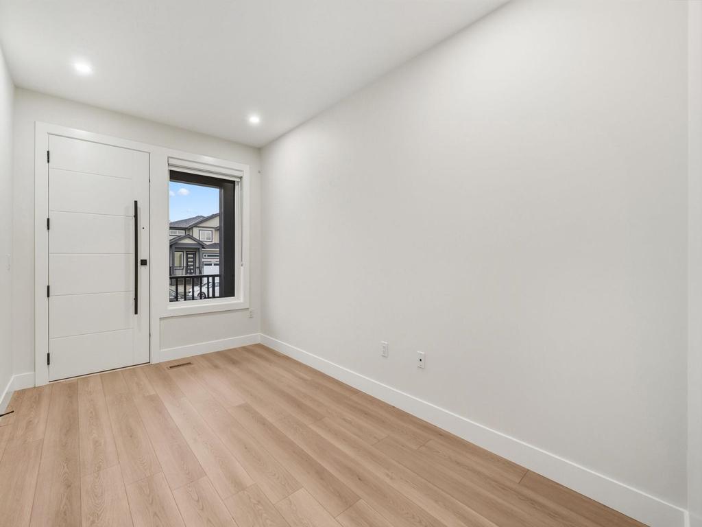 Listing Image for R3072200