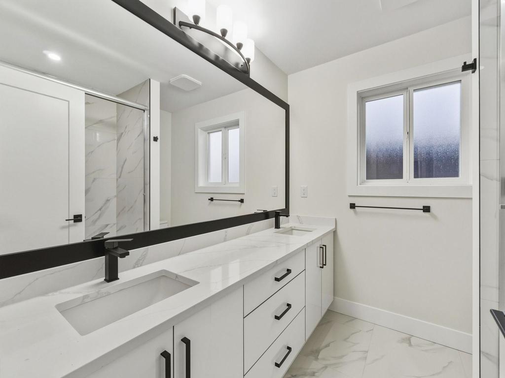 Listing Image for R3072200