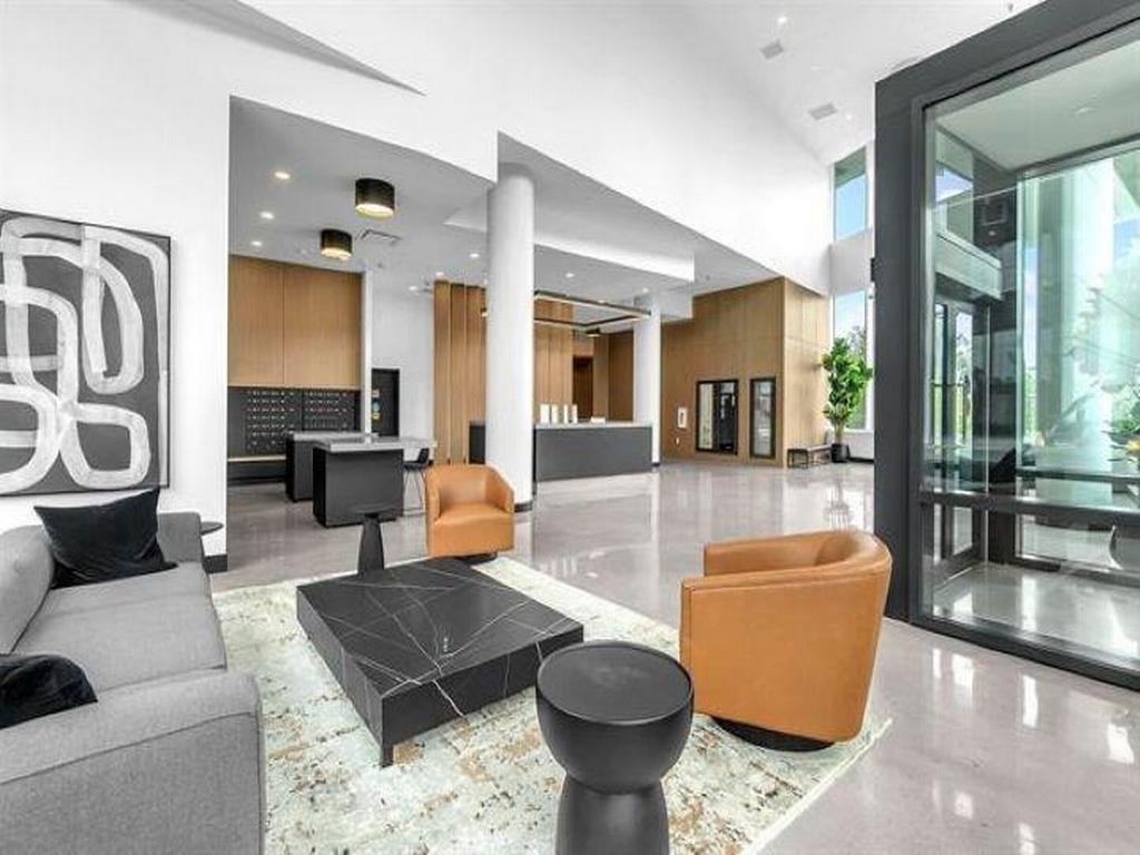 Listing Image for R3072202