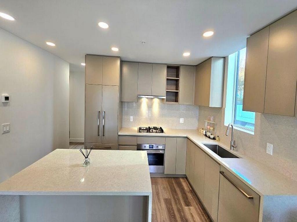 Listing Image for R3072202