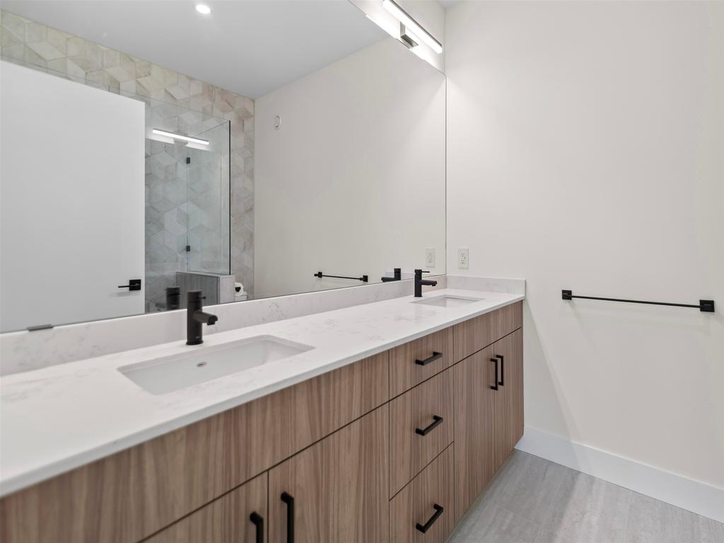 Listing Image for R3072203