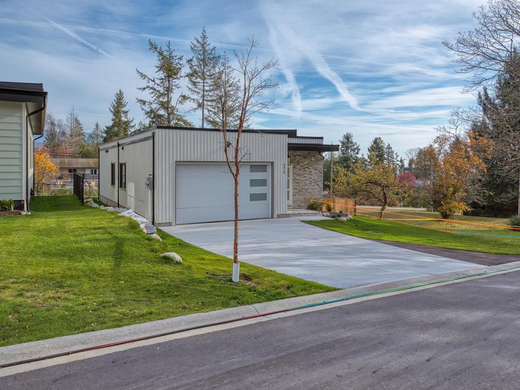 Listing Image for R3072203