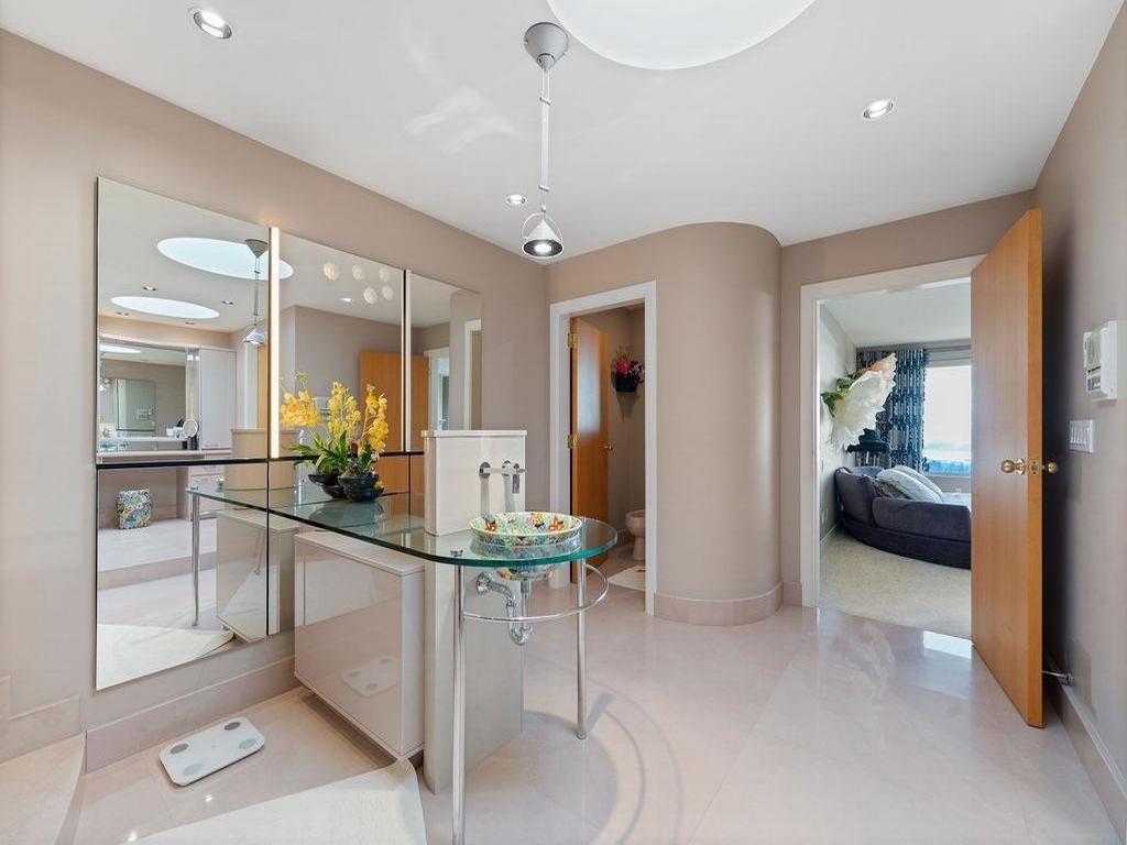 Listing Image for R3072215